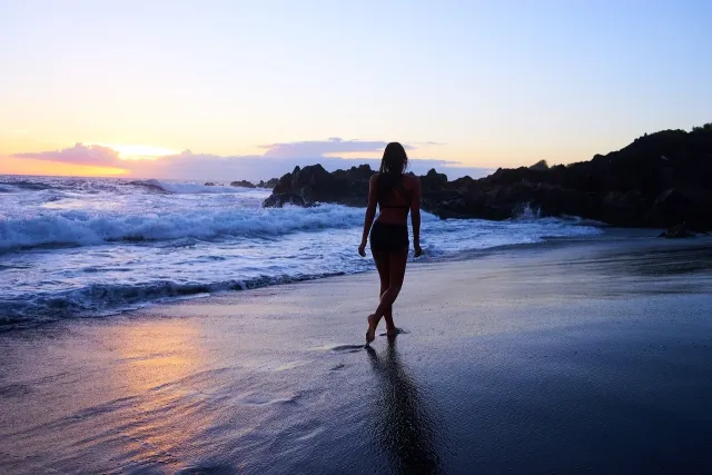 12 best beaches in Greece safe for solo women with turquoise water and soft sand