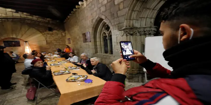 Ramadan 2026 in Spain showing mosque, Muslim community and city atmosphere during the holy month